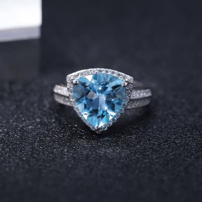 Triangel Topas Ring aus Silber
