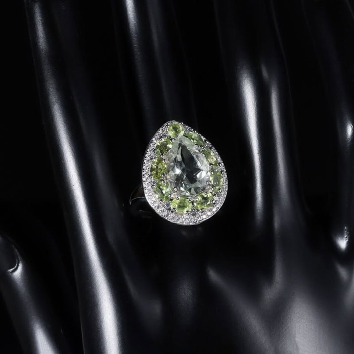 Herz Ring mit Grüner Amethys