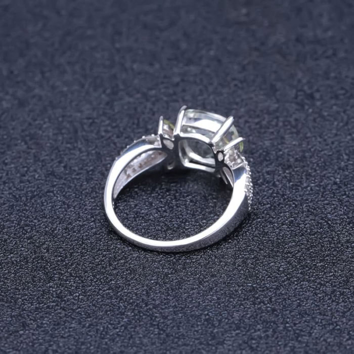 Quadratischer Edelstein Ring Aus Silber