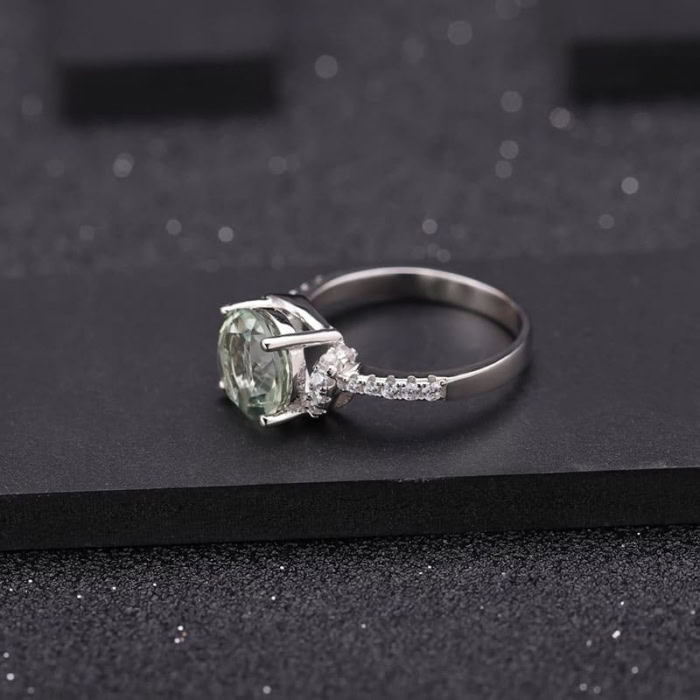 Verlobungsring Silber mit Grüner Amethys