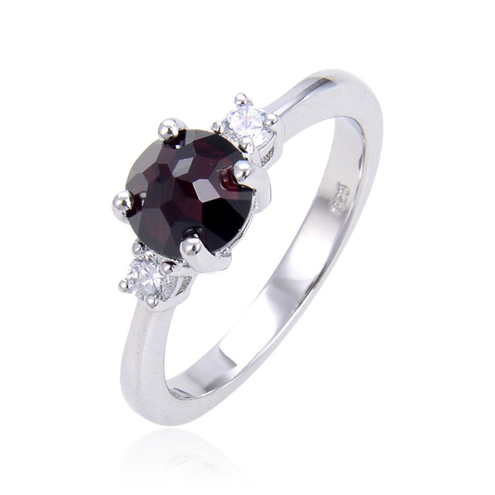 Verlobungsring mit Schwarz Granat