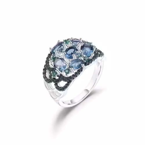 Breiter Ring mit London Blue Topas