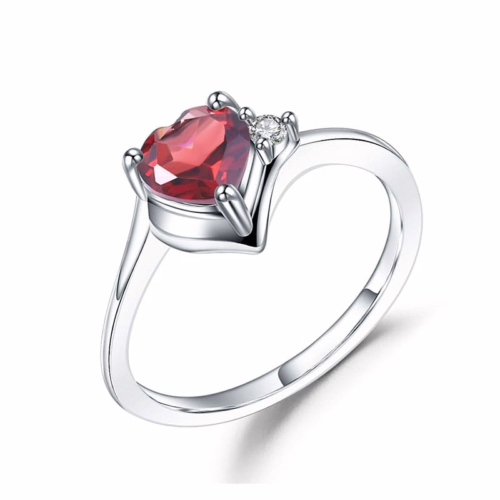 Herz Solitär Ring mit Granat