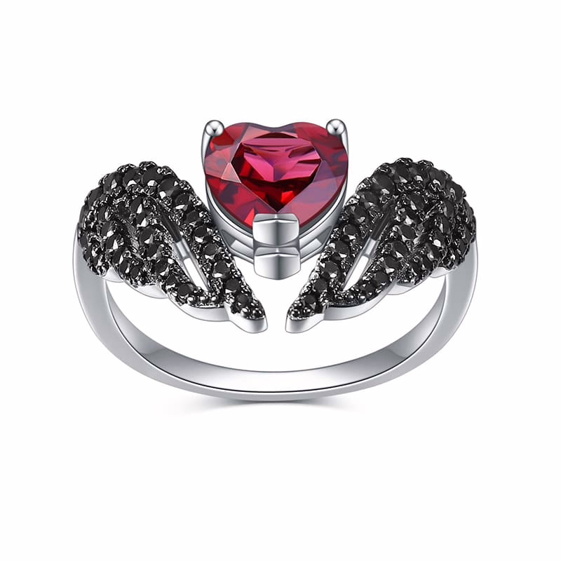 Schwarze Flügel Ring mit Granat
