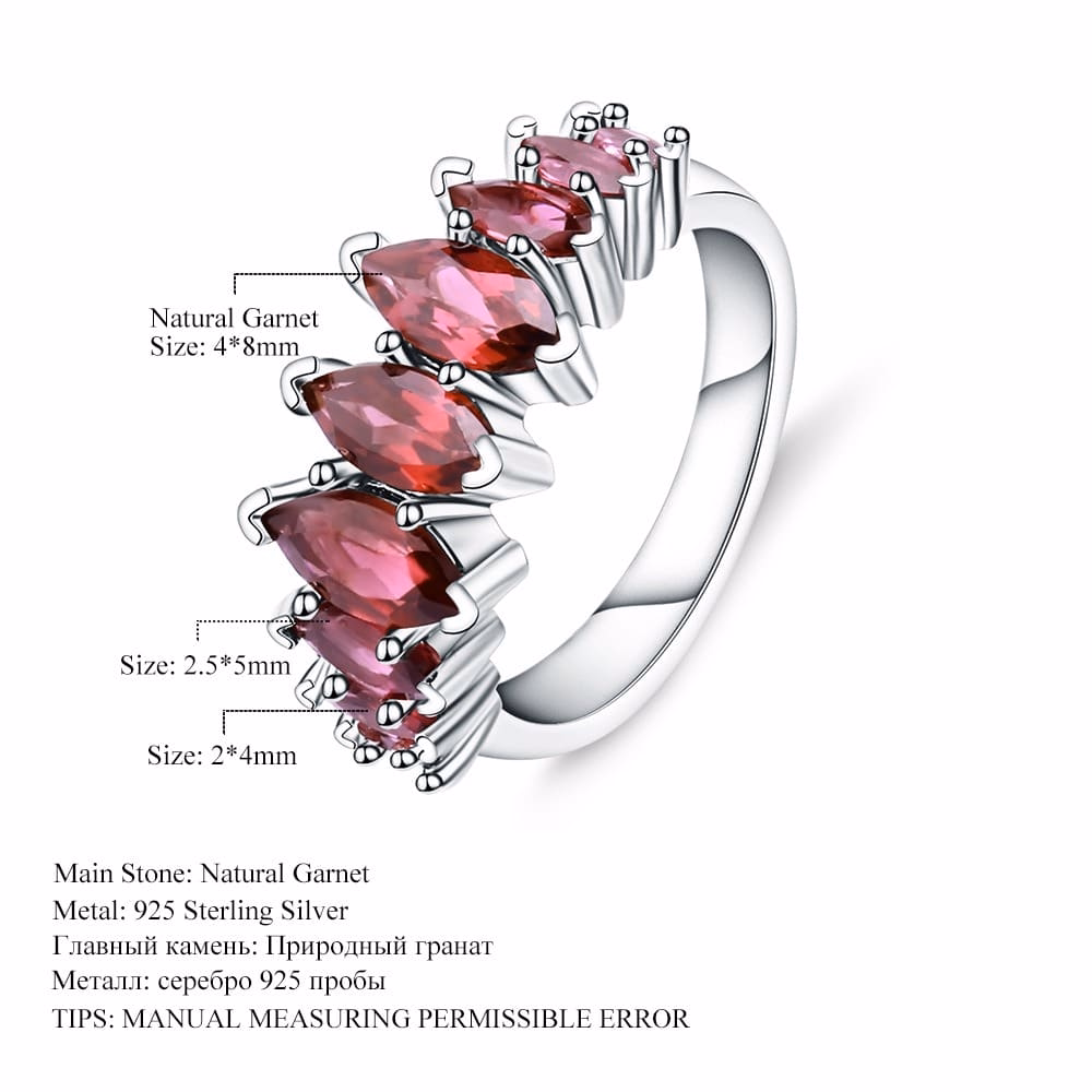 Extravagante Ring mit Rosengranat