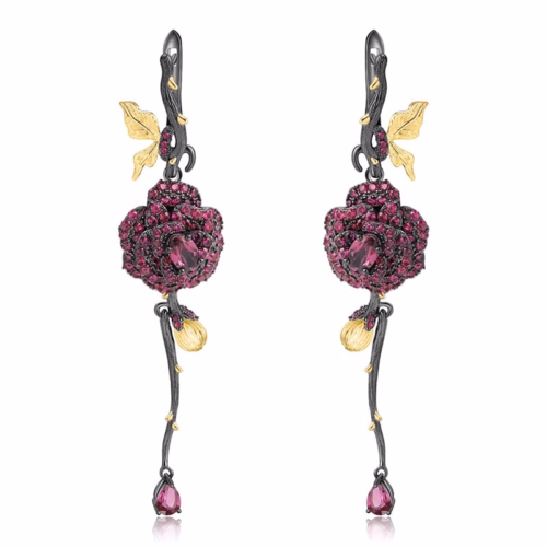 Lange Ohrringe mit Rosengranat