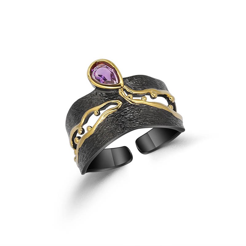 Schwarzer Ring mit Amethyst