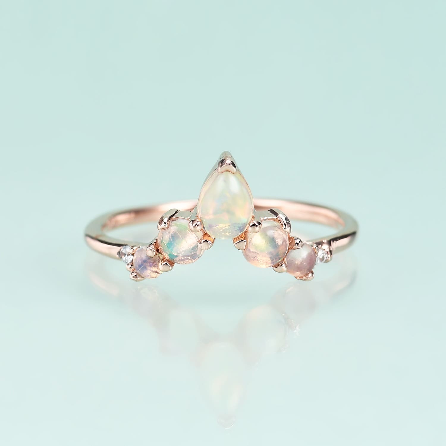 Ring Rosegold mit 5 Mondstein