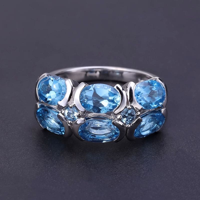 Schöne Ring mit topas