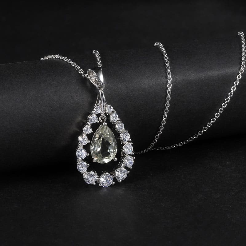 Kette Damen mit Grüner Amethys und Zirkonia