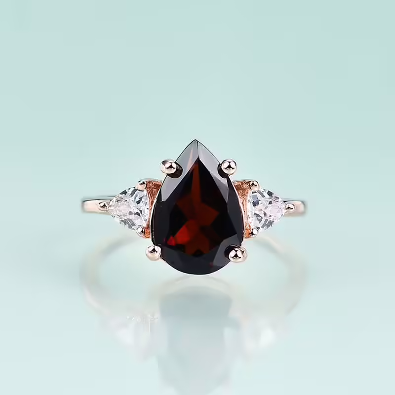 Roségold Engagement Ring mit Granat