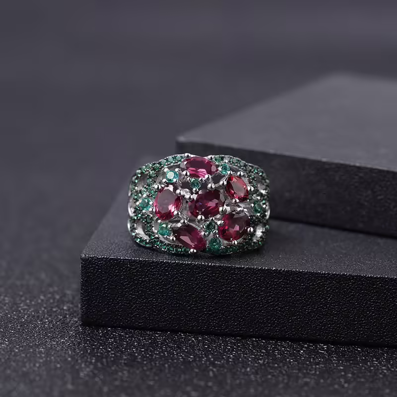 Breiter Ring Damen mit Rosengranat